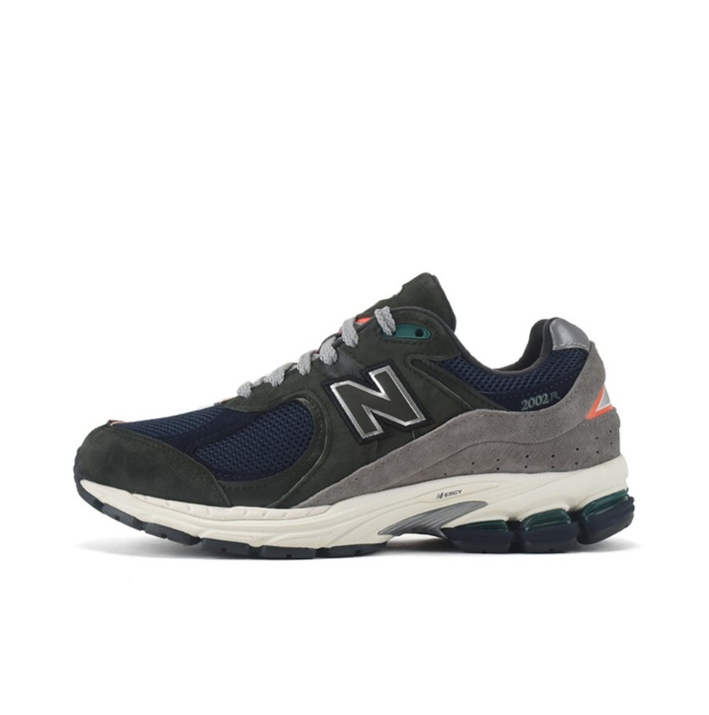 New Balance Sneakers 2002R image 10