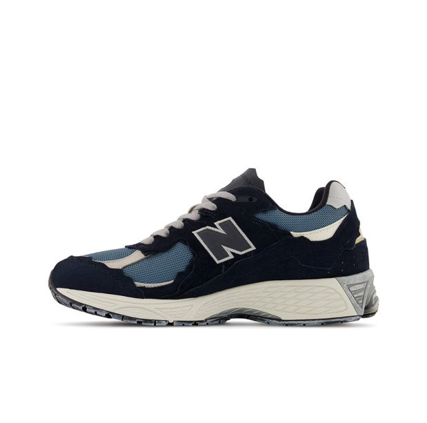 New Balance Sneakers 2002R — M2002RDF Navy Blue