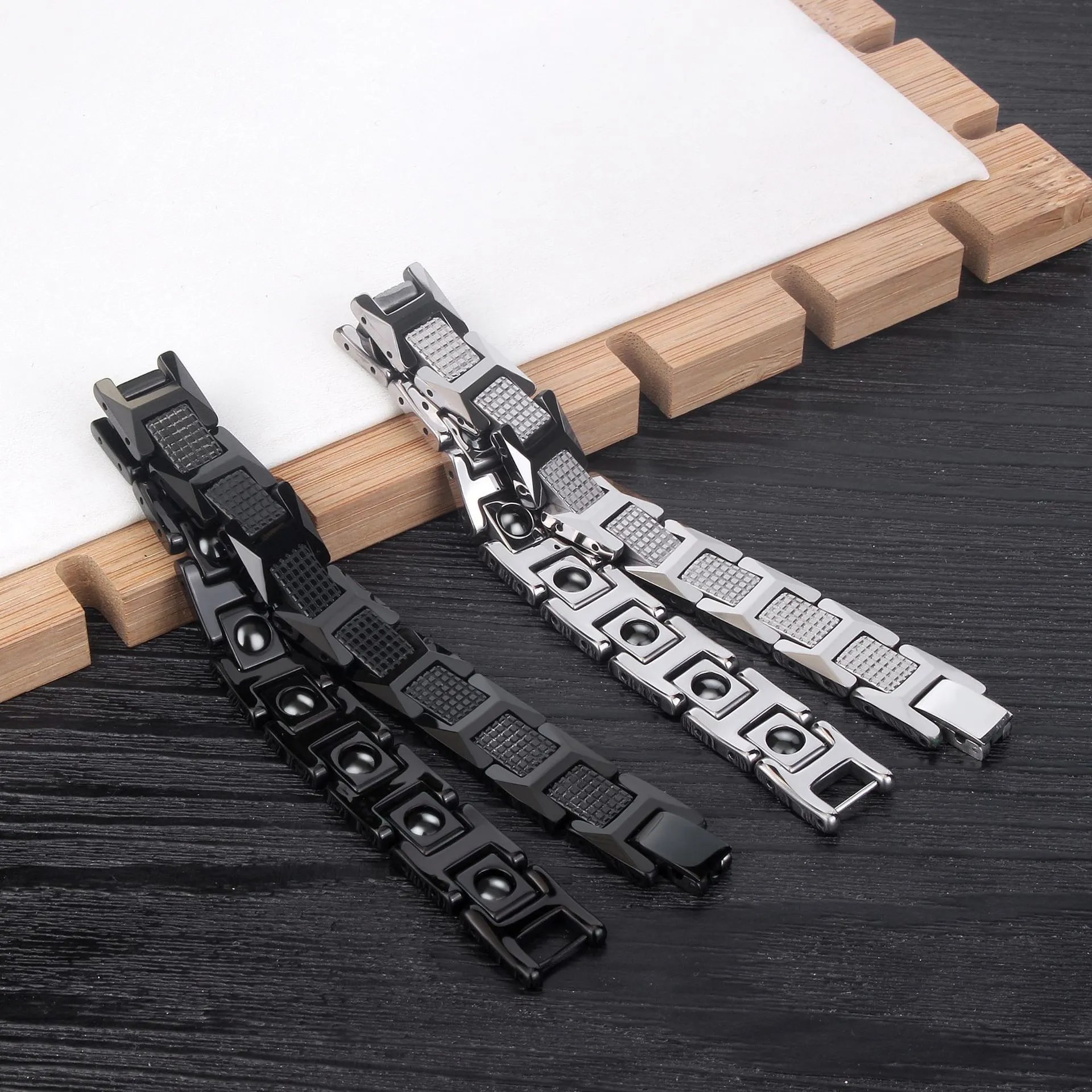 Lacoste Magnetic Link Bracelet Silver - 8