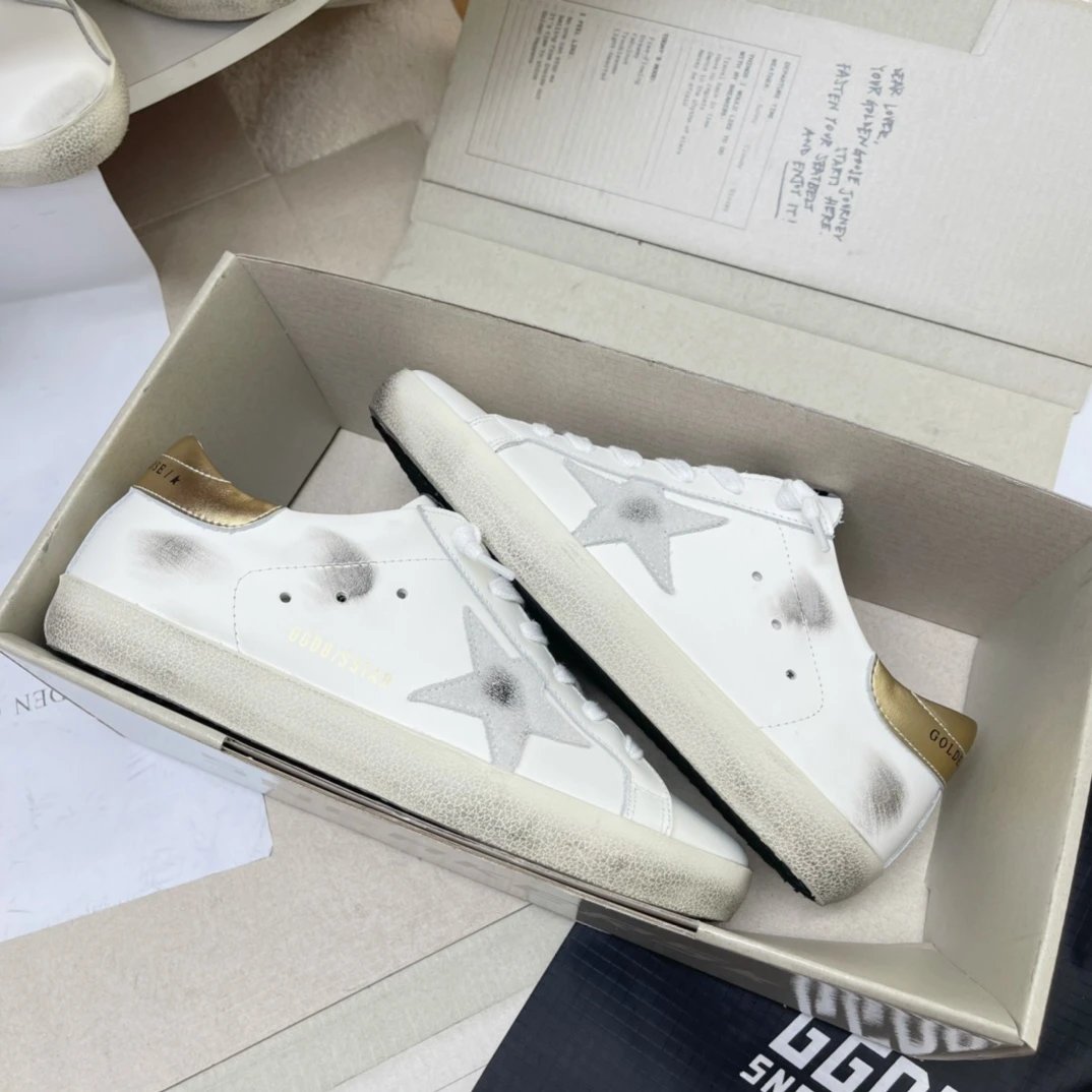 Golden Goose Sneakers Super-Star with star appliqué — 21