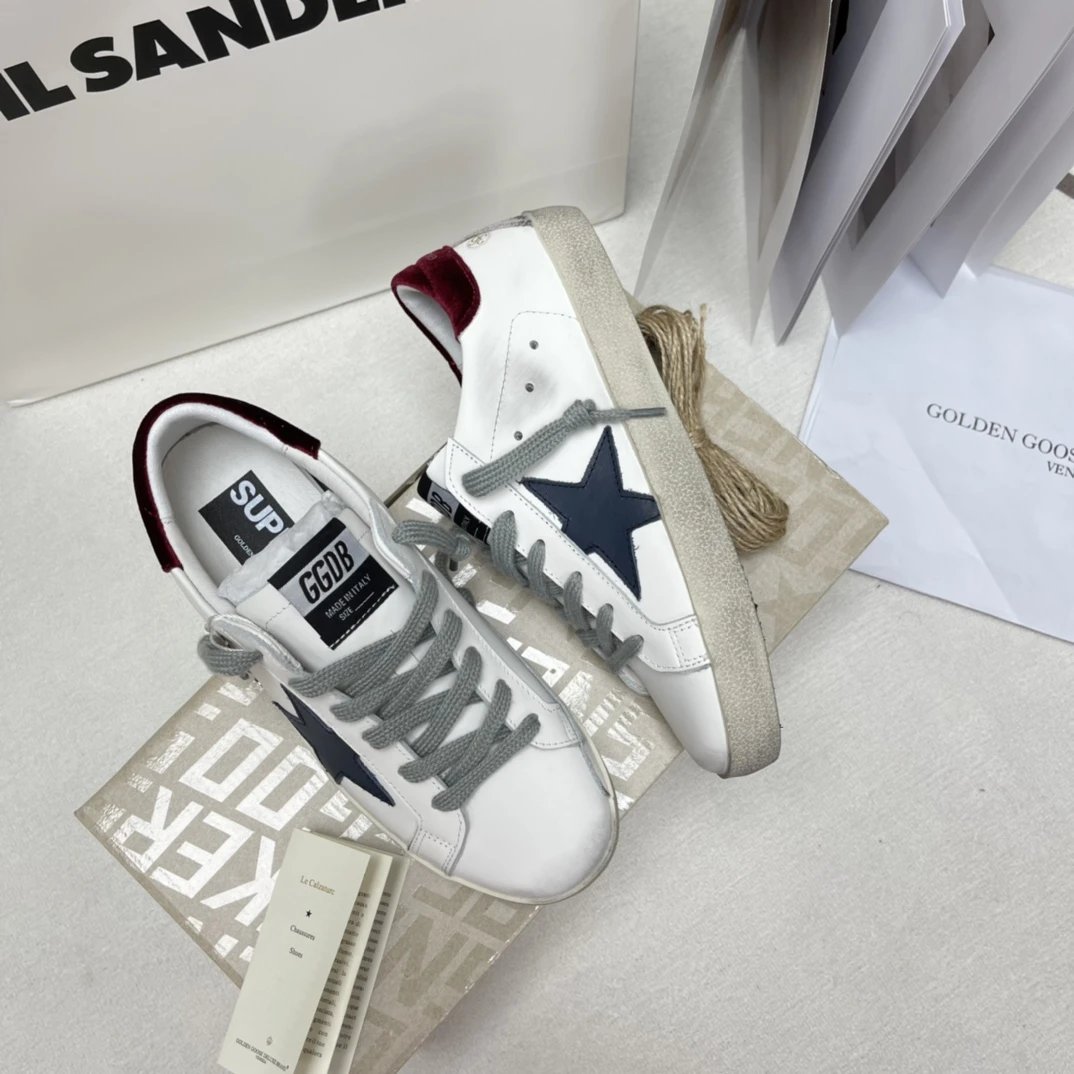 Golden Goose Sneakers Super-Star with star appliqué — 16