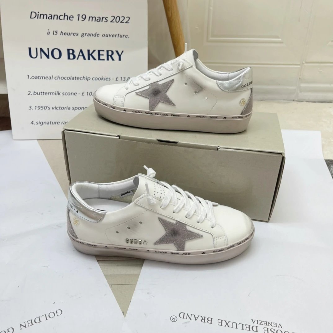 Golden Goose Sneakers Super-Star with star appliqué — 33