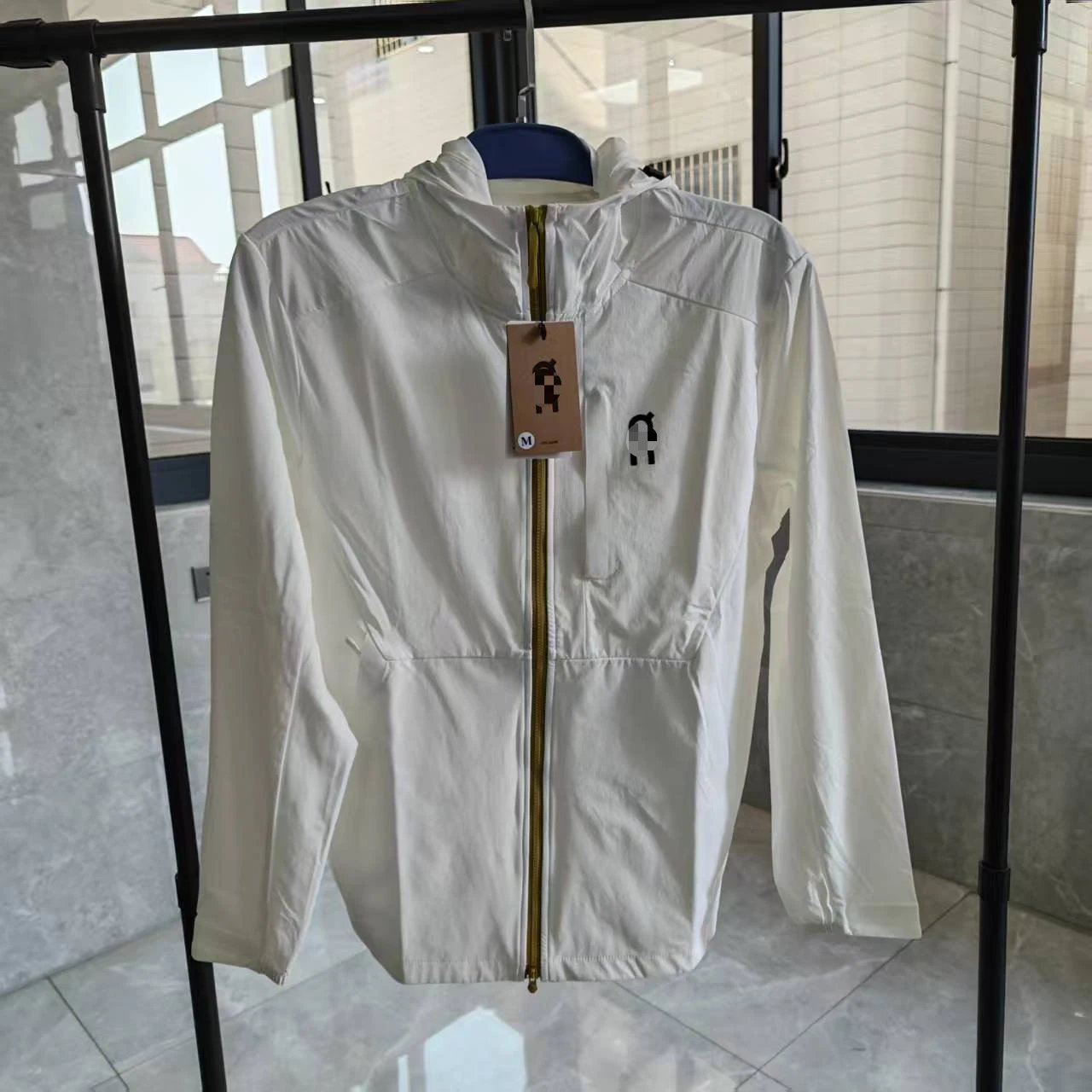 White Top (Yellow Zipper)