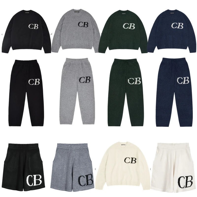 High-End CB Icon Minimalist Letter Jacquard Unisex Relaxed Fit Round Neck Sweater for Couples
