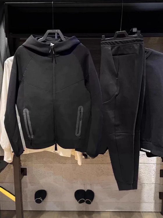 2025 New Arrival Tech Fleece Men's Air Layer Casual Sports Jacket & Jogger Set 792+002