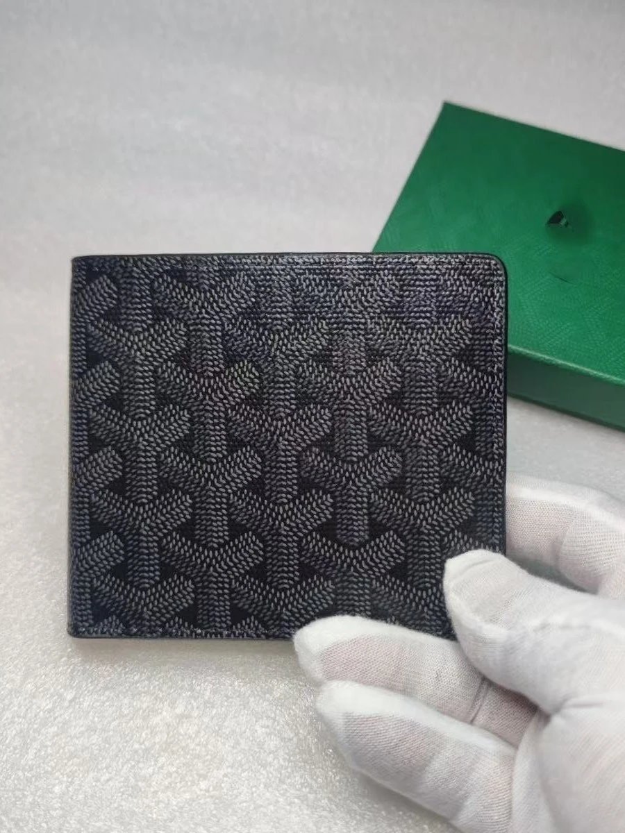 Black high-end gift box