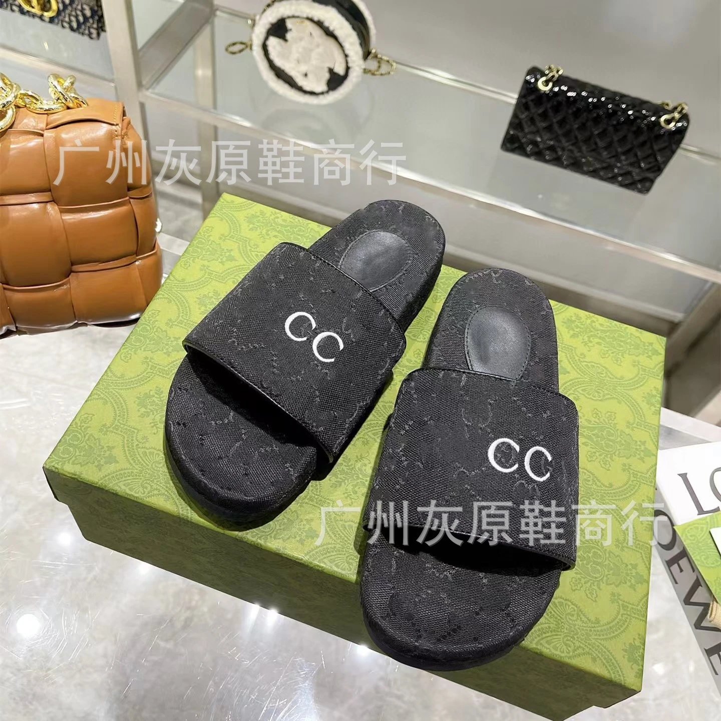 Gucci Platform Slide GG Canvas Black