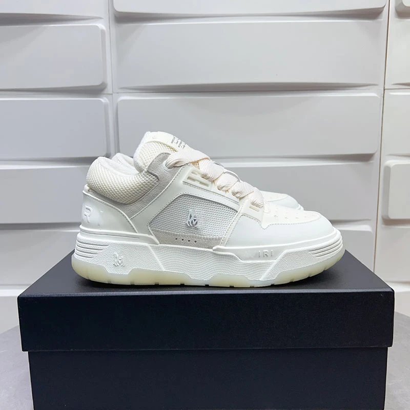 AM Color 13 - Cream White