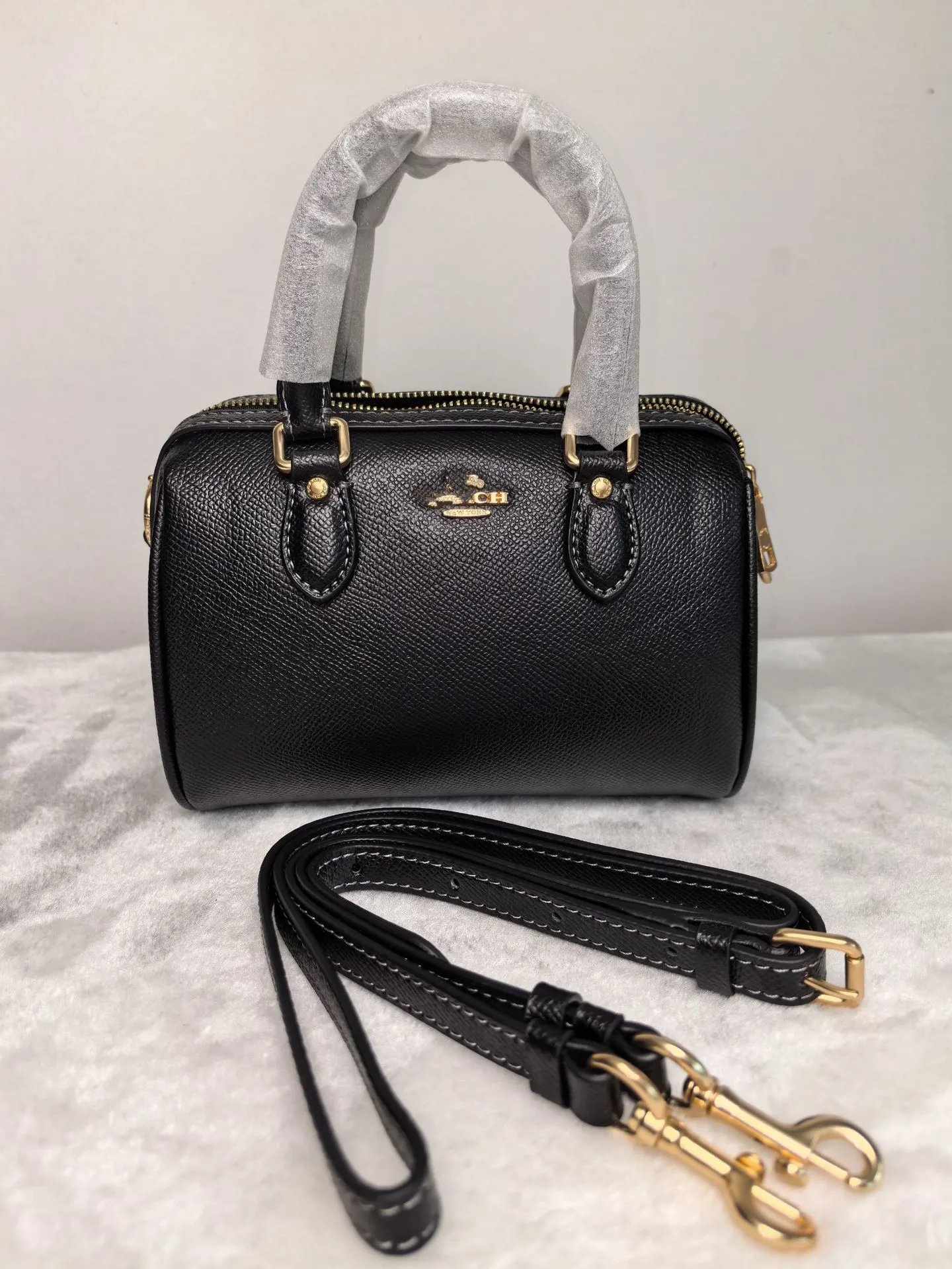 Black Pebbled Leather + Airplane Box