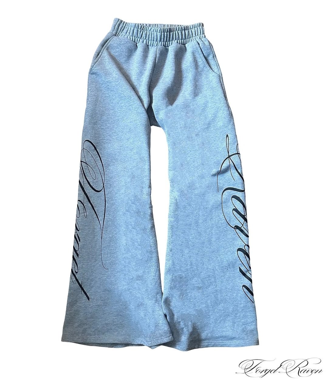 Unbranded T-Shirts Long-Sleeve Ribbed Graphic T-Shirt — 3 gray pants