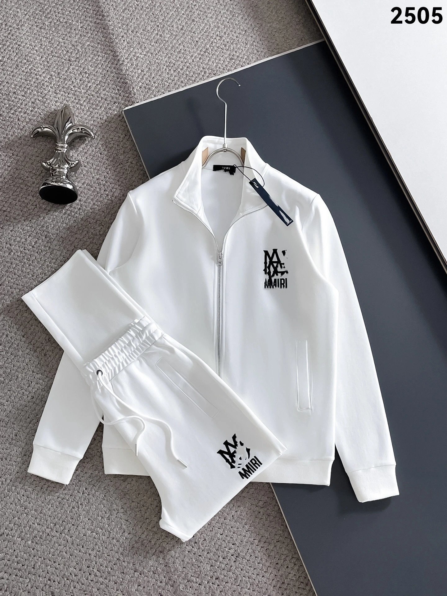 2505 White