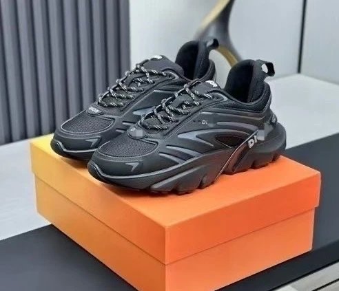 B44 Black