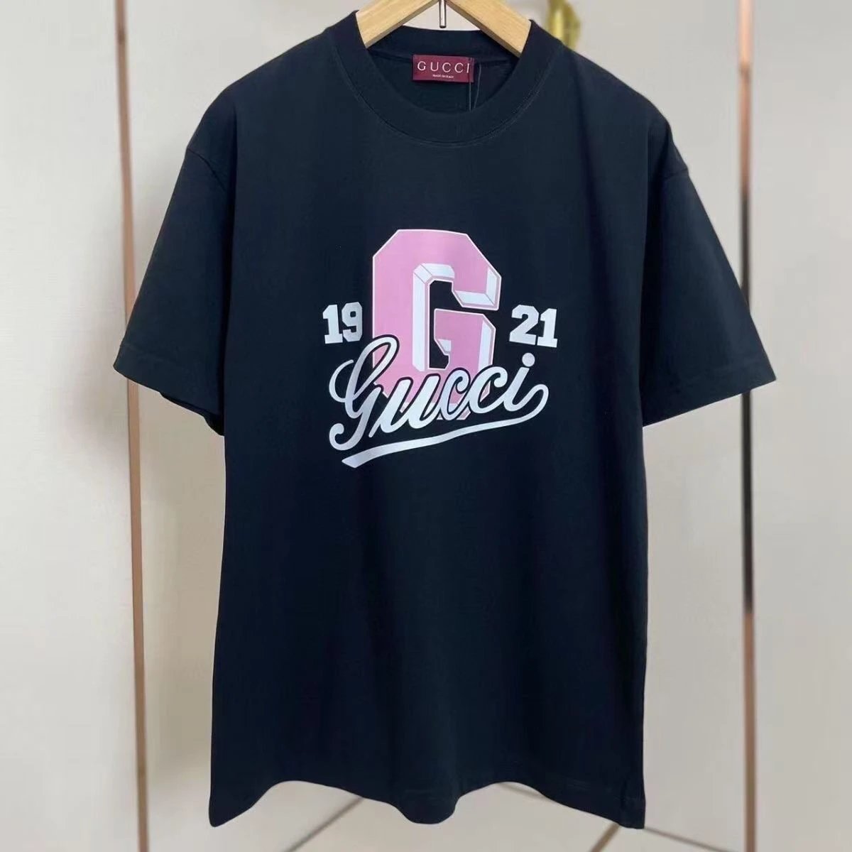 Gucci T-shirt 1921 Graphic Print Black