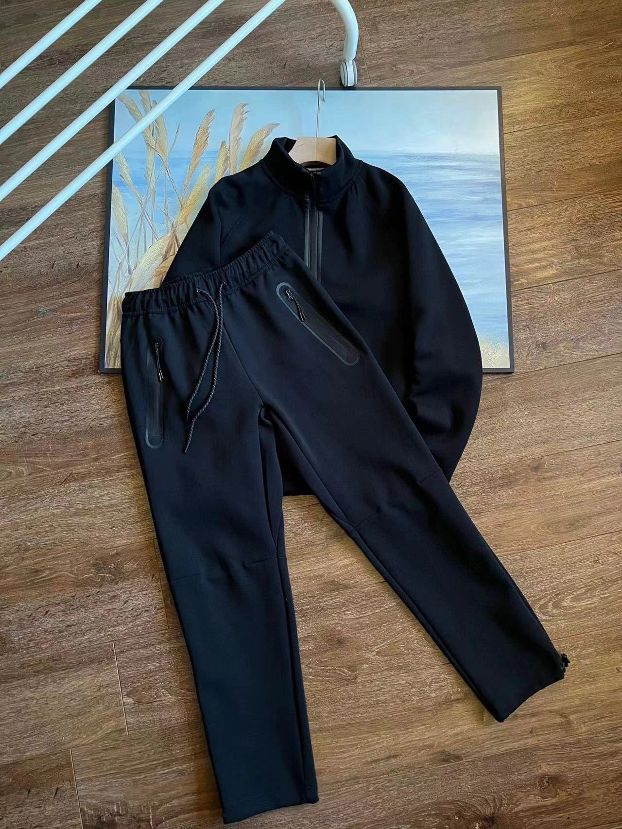 Black Set