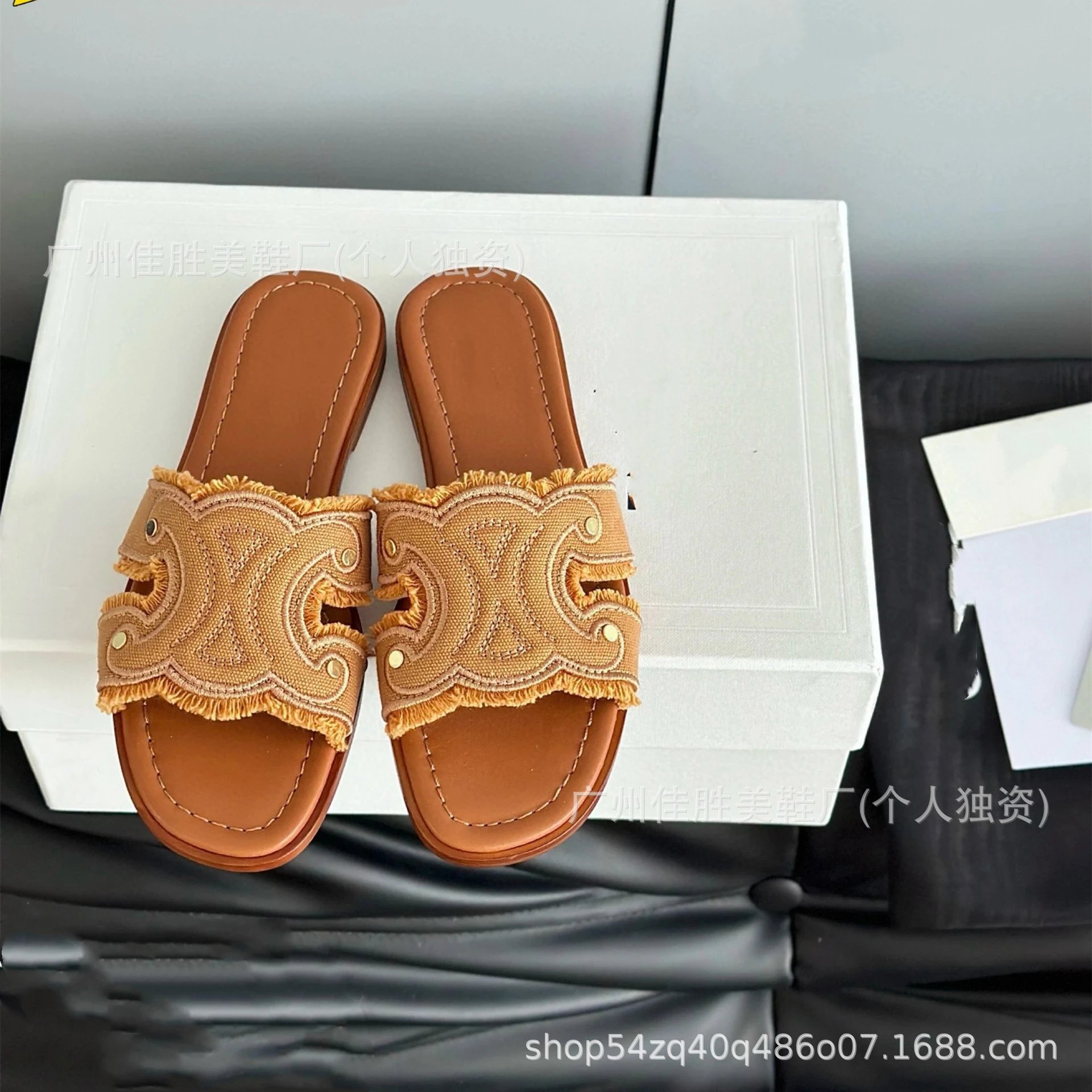 Vintage Flat Slide Sandals photo 5