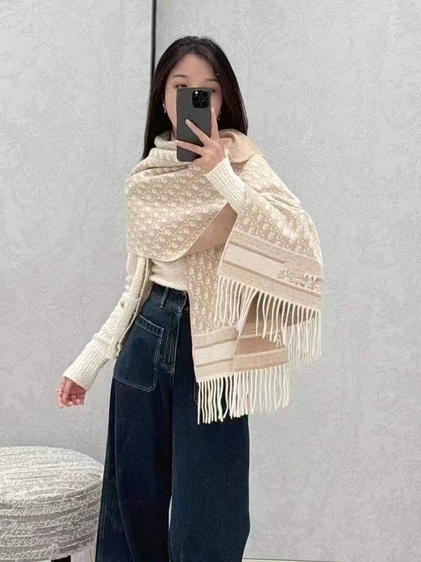 Letter D Scarf with Tassels photo 5