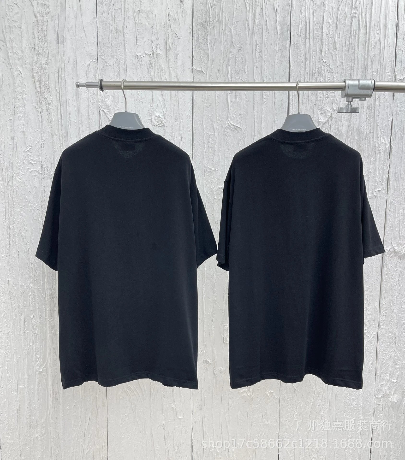 Balenciaga No Logo Ripped Print T-Shirt photo 7