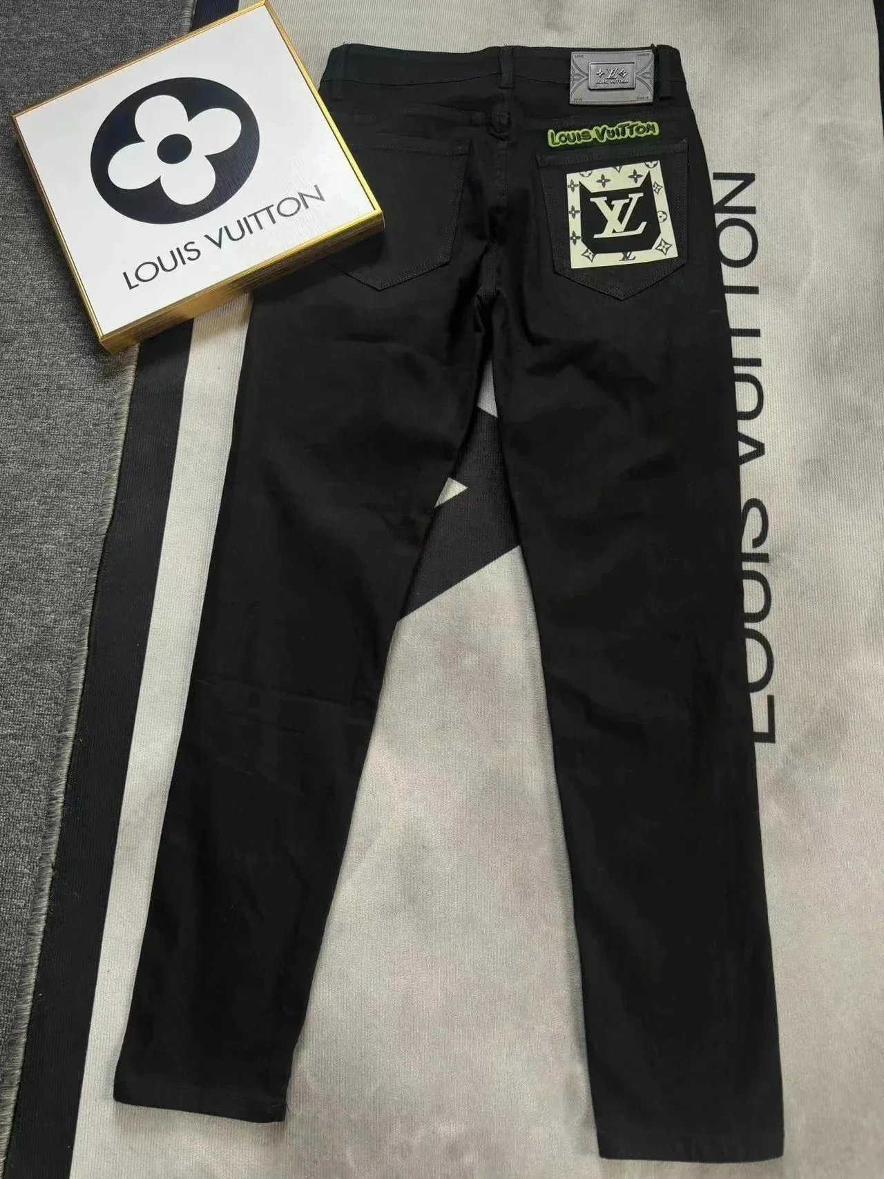 经典百搭舒适牛仔裤023：findsindex.com - 198953