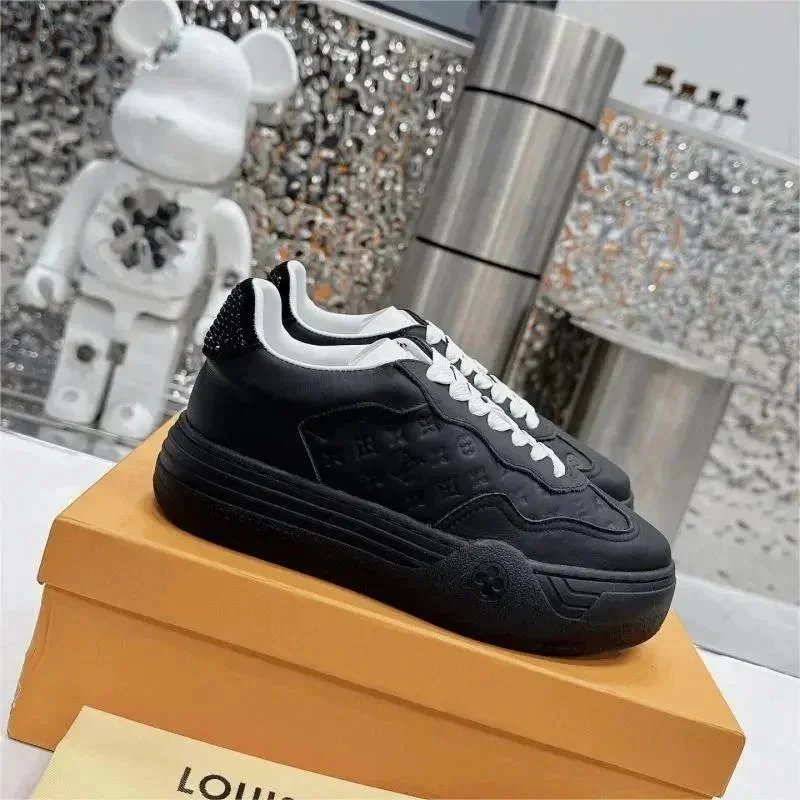 Groovyplatform运动鞋:findsindex.com - 197731