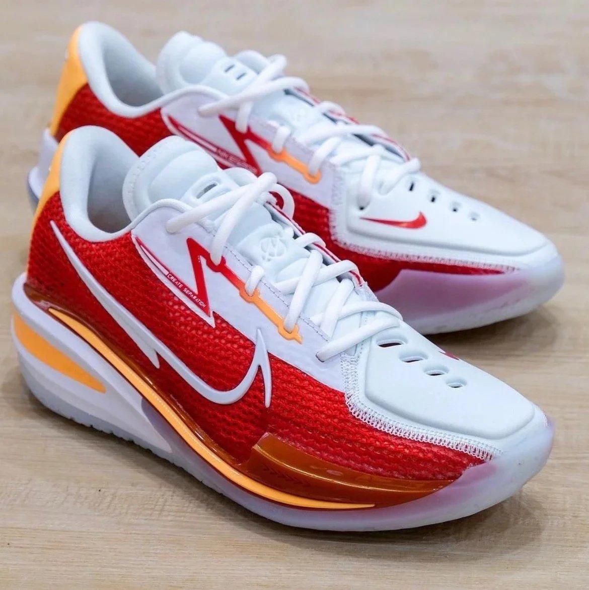 GT White Red 100