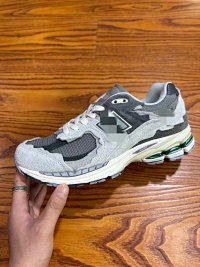 New Balance 2002 — seller photo 9