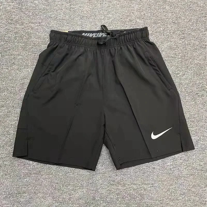 Nike Shorts Breathe color-block athletic — 26