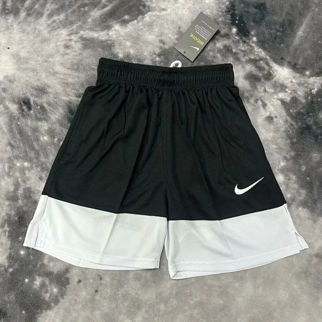 Nike Shorts Breathe color-block athletic product detail image 4
