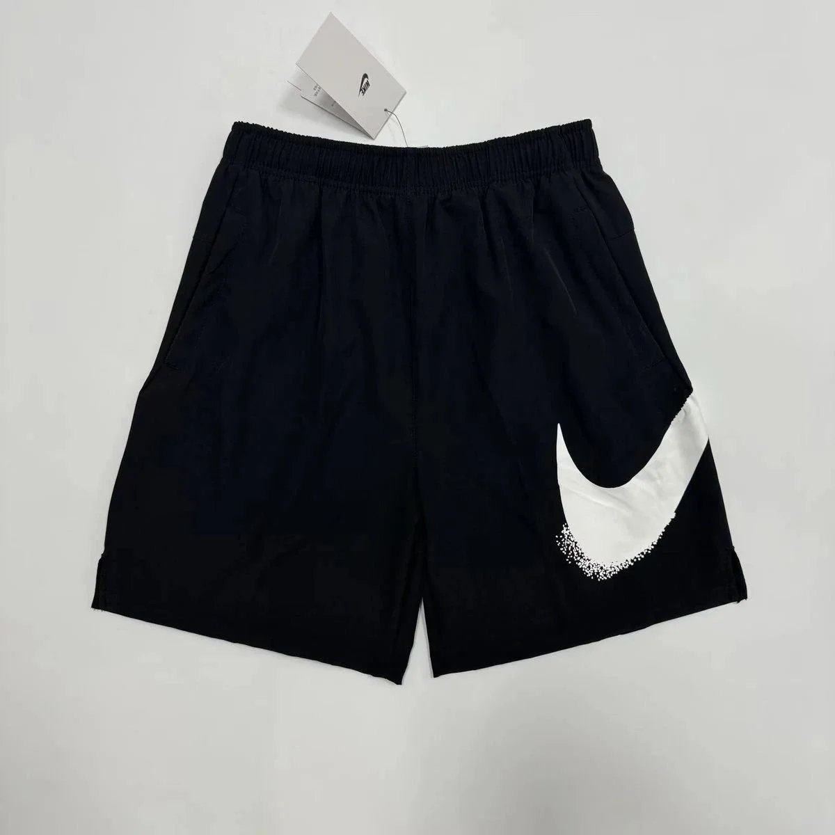 Nike Shorts Breathe color-block athletic — 34