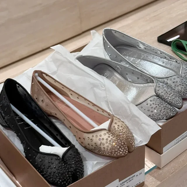 Unbranded Casual Shoes Crystal-Embellished Mesh Peep-Toe Flats product detail image 3