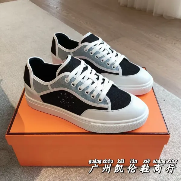 Design Low-Top Canvas Sneakers Black / Gray / White - 1