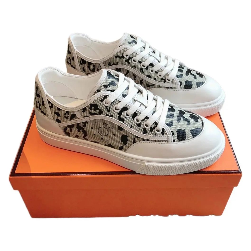 Hermès Sneakers Low-Top Lace-Up Printed Canvas image 5