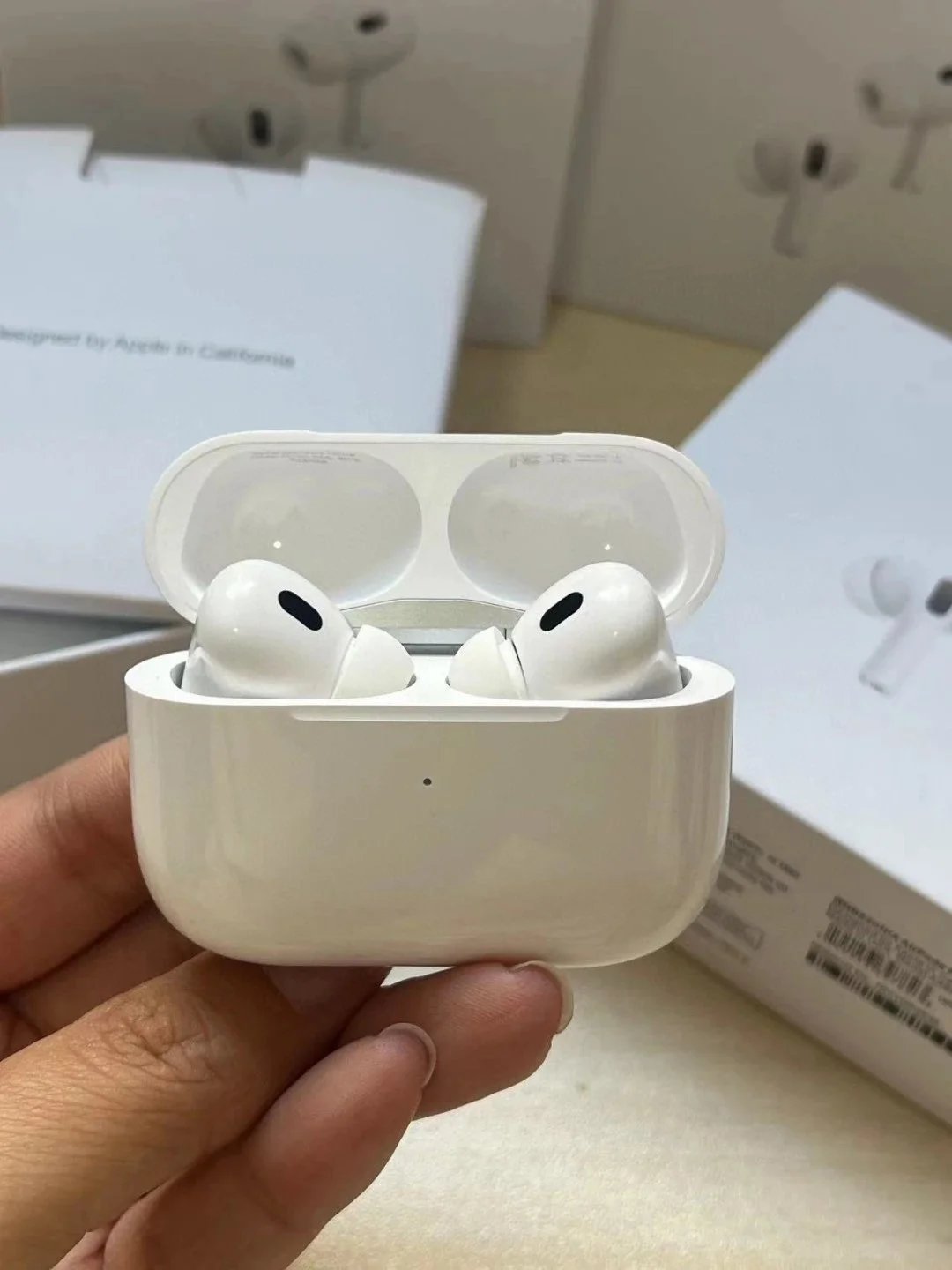 A*rP*ds Pro2 🎧1:1 noise cancellation - 136113