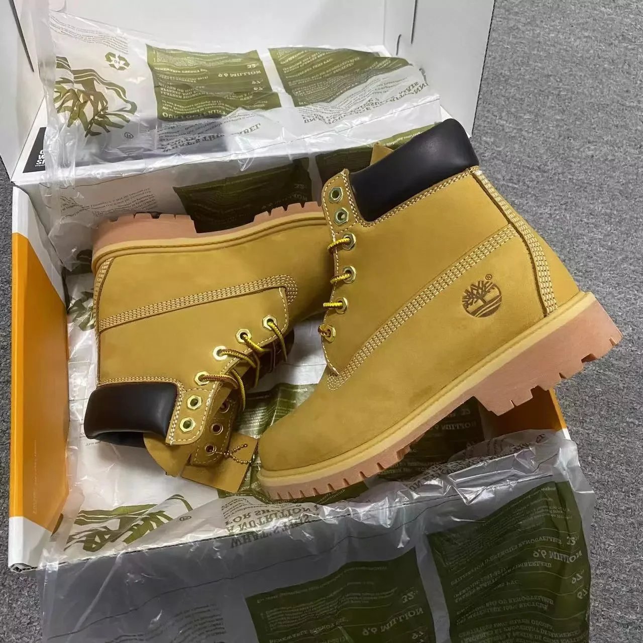 Timb**land Basic  OG - 136156