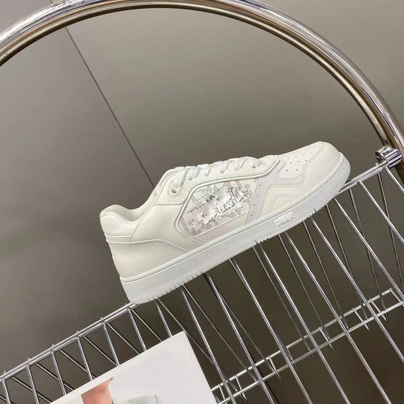Design White Mesh-Panel Sneakers