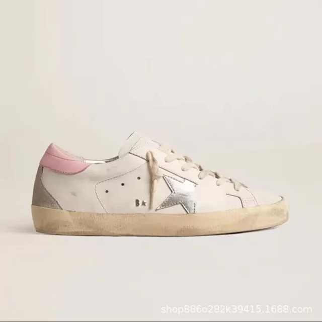 Golden Goose Sneakers Ball Star low-top with appliqué product detail image 16