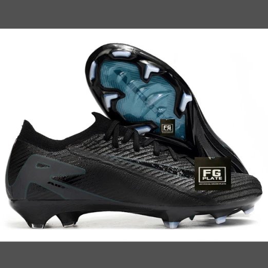 Nike Sneakers Mercurial 16 Football Cleats — 24