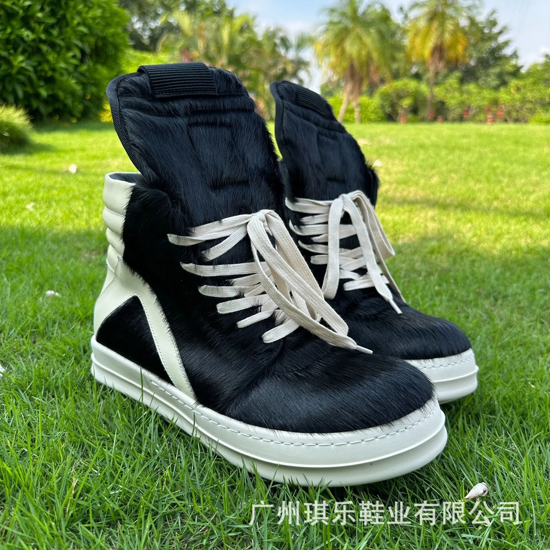 Unbranded Boots High-Top Fuzzy Lace-Up Zip image 3