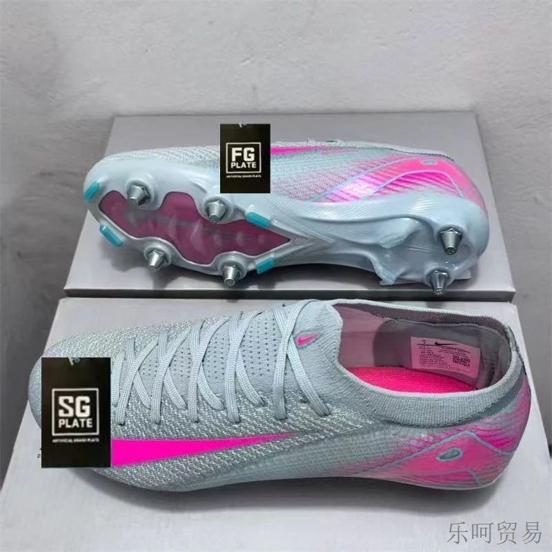 Nike Soft-ground metal-stud football boots image 2