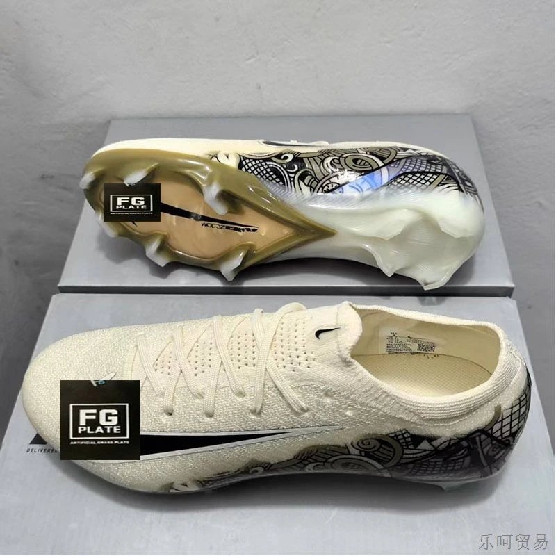 Nike Sneakers Mercurial 16 Football Cleats — 17