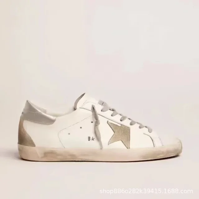 Golden Goose Sneakers Ball Star low-top with appliqué product detail image 9