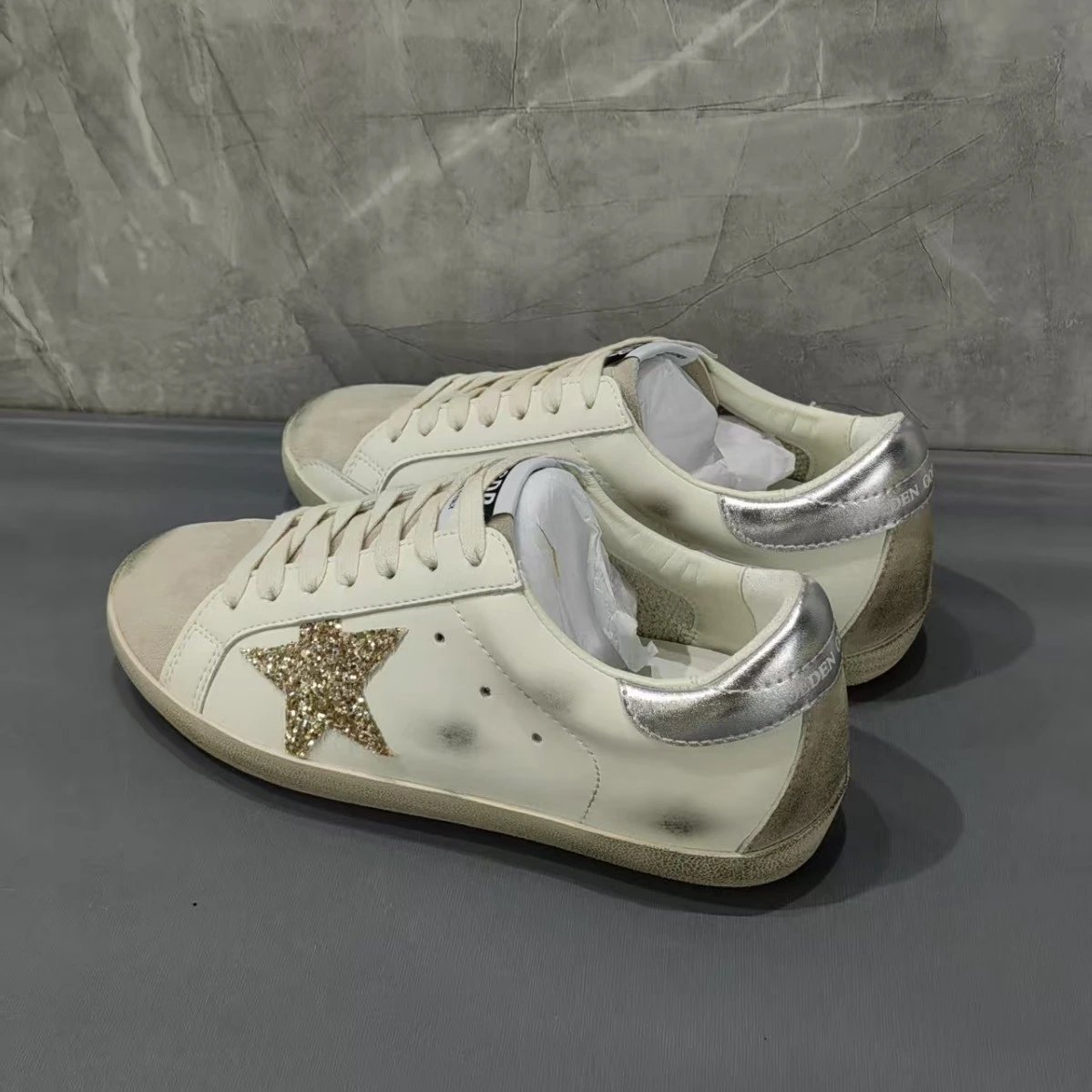 Golden Goose Superstar