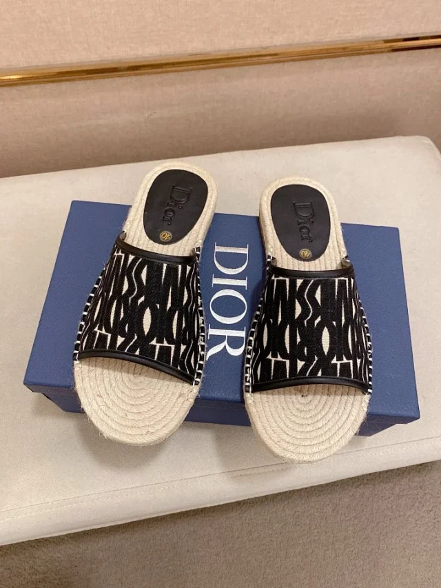 Dior Sandals Espadrille slide with patterned strap product detail image 2