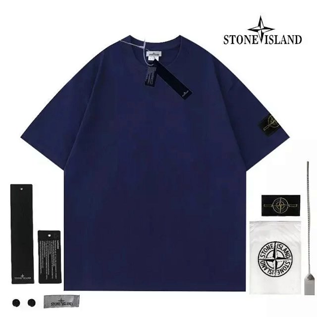 Stone Island T-shirt: seller detail photo 13