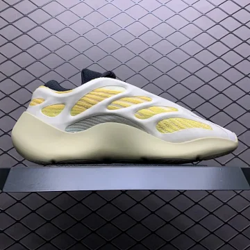 Adidas Adidas Yeezy 700 Shoes