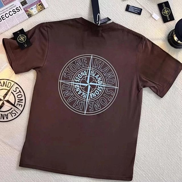 Stone Island T-shirt: seller detail photo 10