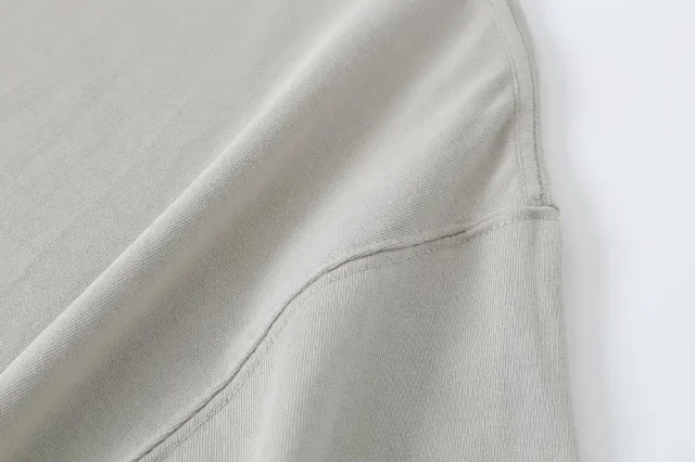 300G Men's Cotton Heavyweight T-Shirt Detail