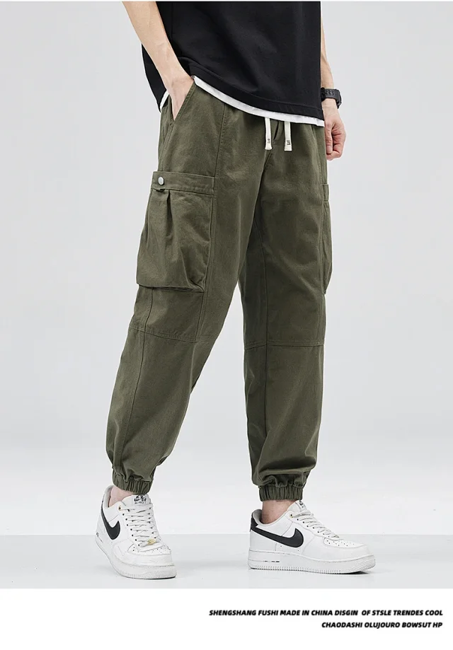 Men's Vintage Utility Cargo Pants Detail