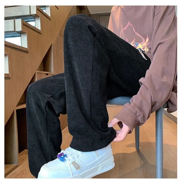Autumn New Japanese Retro Corduroy Wide Leg Pants for Men Detail