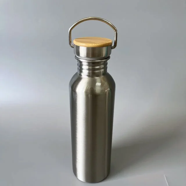 Stainless Steel Water Bottles Detail