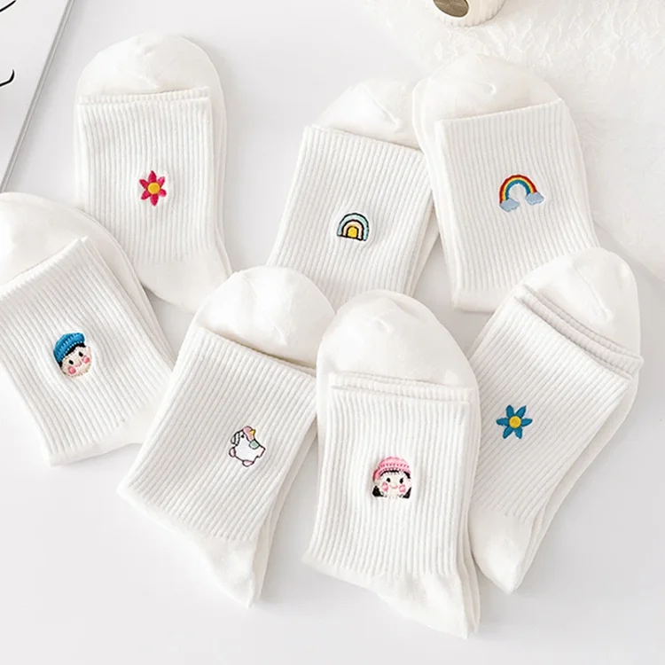 Women's White Embroidered Cotton Socks(10 pairs)